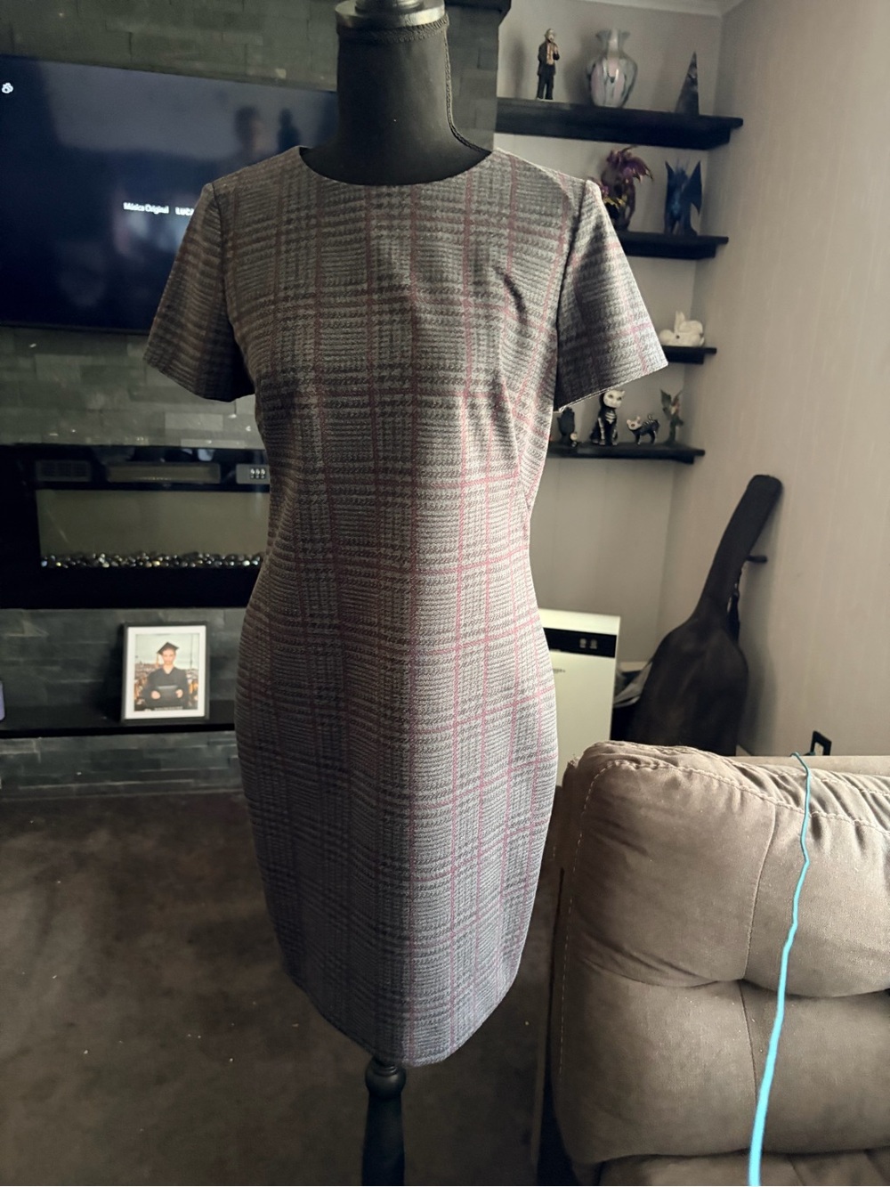 NWOT Lauren Ralph Lauren Glen Plaid Sheath Dress-4 & Beauty Gift Bag - Picture 2 of 6